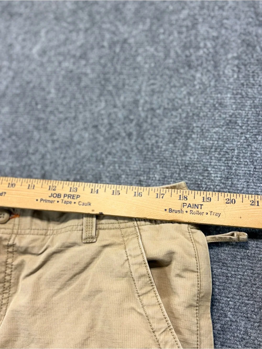 L.L. Bean Flannel-Lined Cargo Multiple Pockets Mens Sz 35X34 Tan Winter Pants